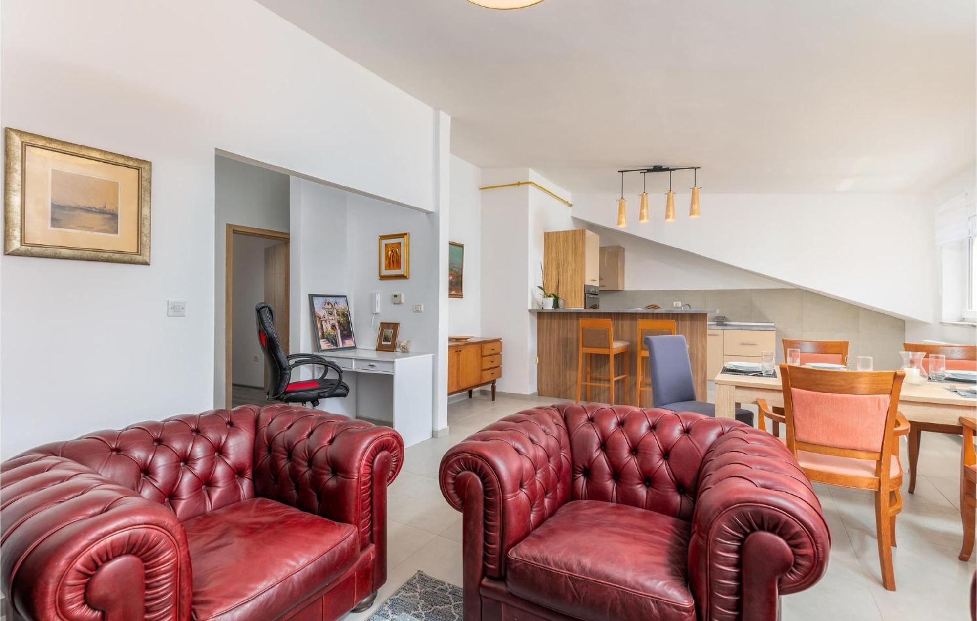 Awesome Apartment In Pula With Wifi Extérieur photo